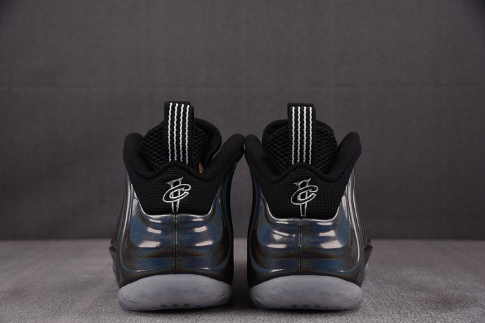 NIKE Air Foamposite One