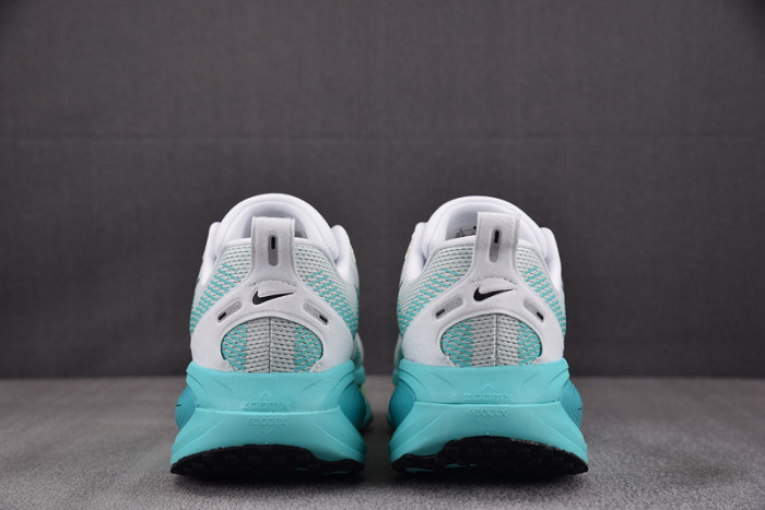 Nike Air Zoom Vomero 18