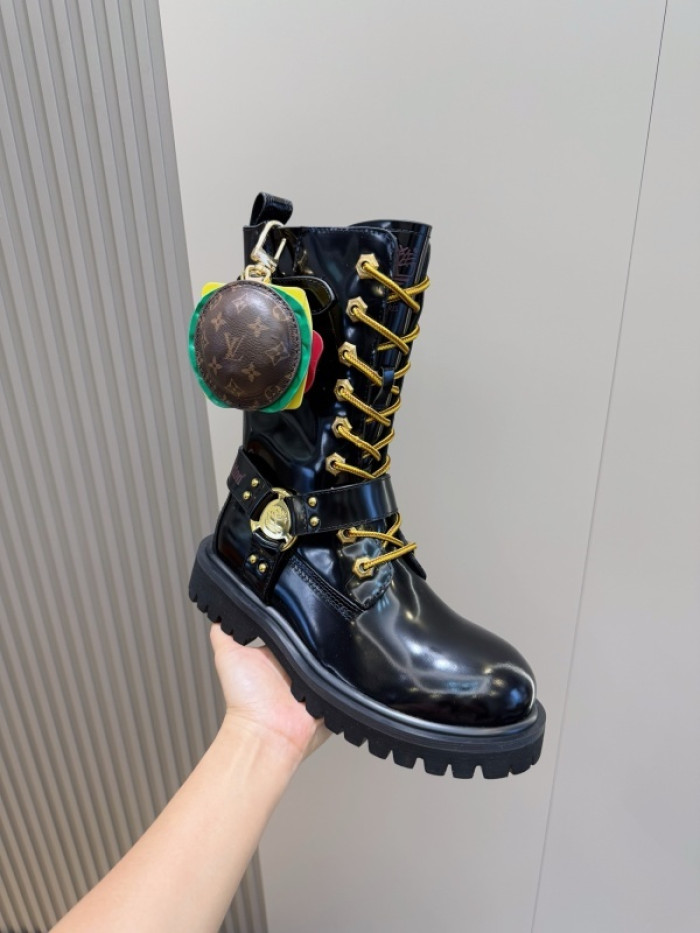 LV BOOTS L000072