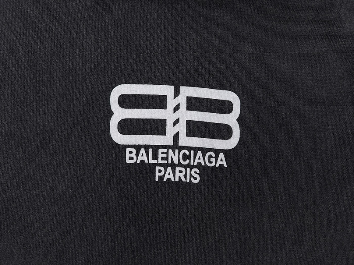 Balenciag**a CLOTHES BAC00021