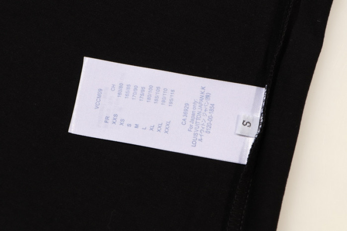 LV CLOTHES V00072
