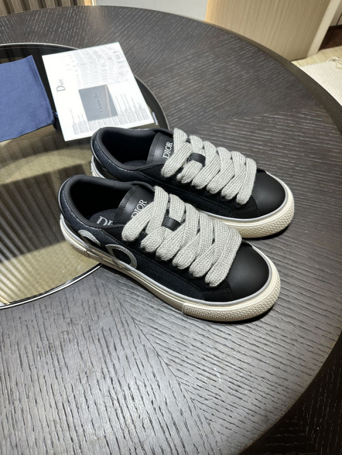 D10r b33 sneakers b330007