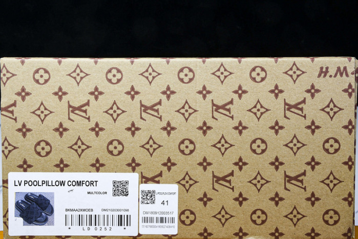 L&V SANDAL LVSD223