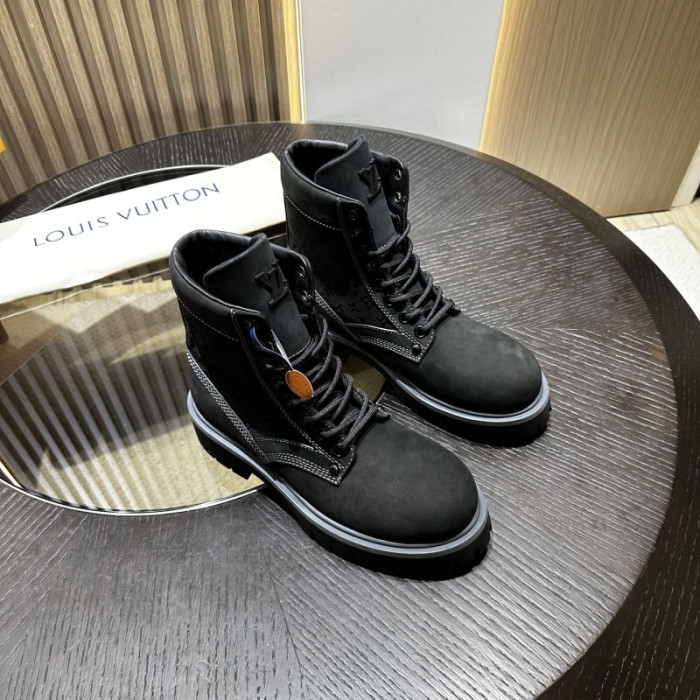 LV BOOTS L000054