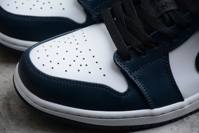 Air Jordan 1 Low