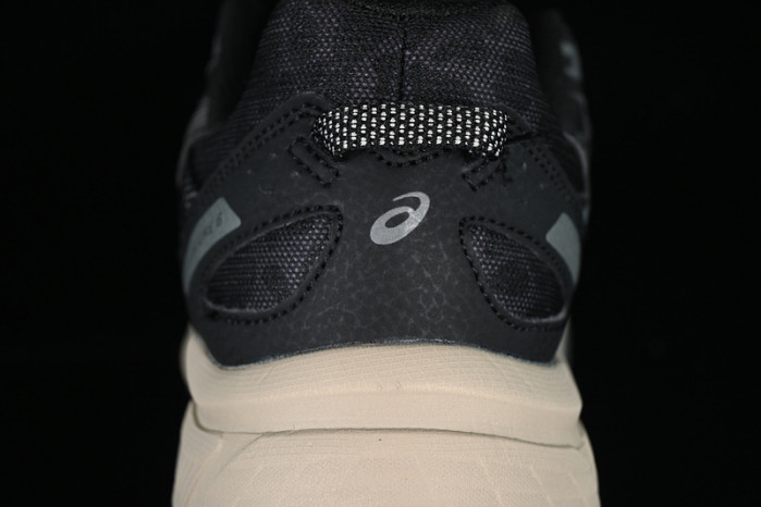 As*ic*s gel-venture 6