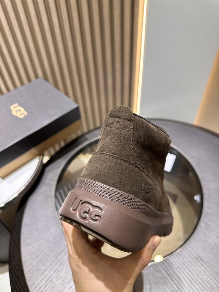 UGG