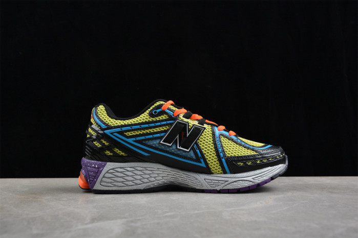 New Balance 1906R