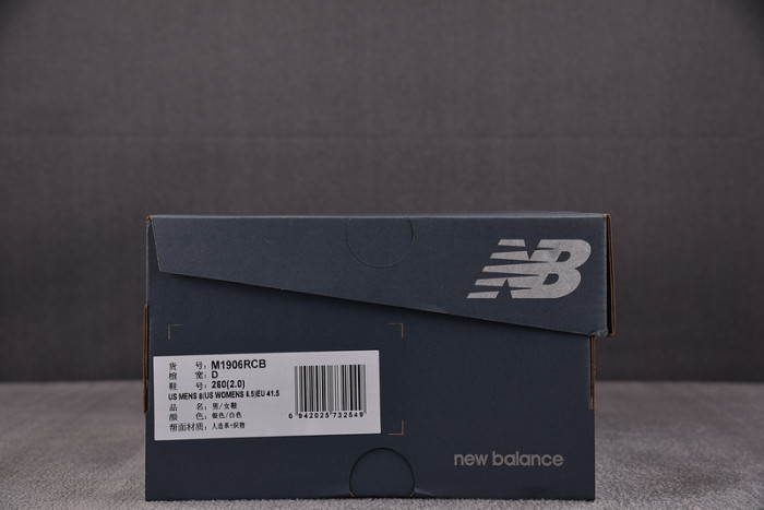 New Balance 1906R