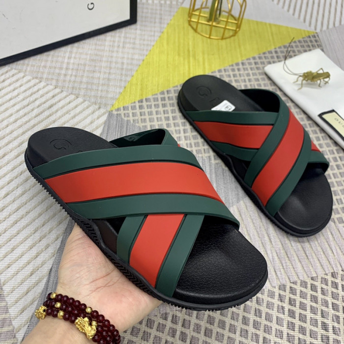 Gv*c* sandal 211