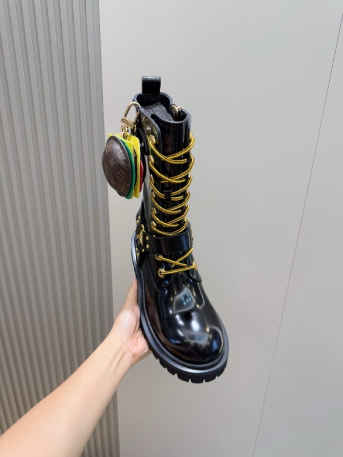 LV BOOTS L000072