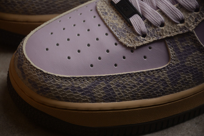 NIKE AIR FORCE 1 Low