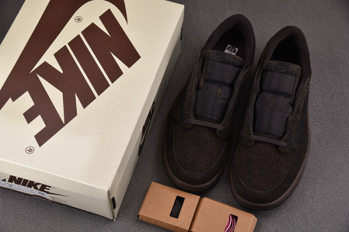 Travis Scott x Air Jordan 1 Low OG SP 