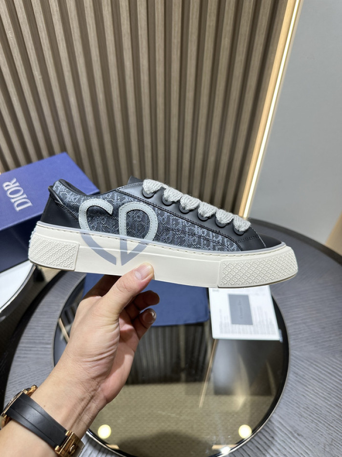 D10r b33 sneakers b330007