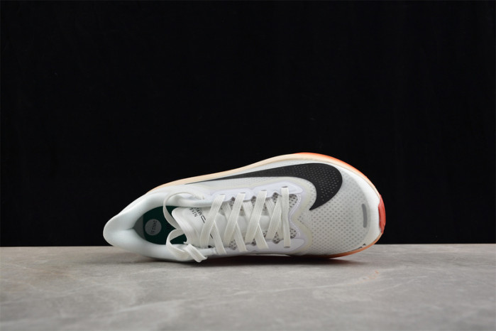 Eliud Kipchoge x Zoom Fly 6