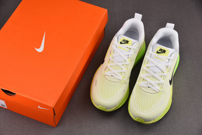 Nike Air Zoom Vomero 18
