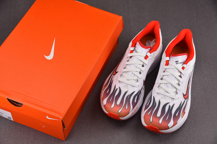 Zoom Fly 6