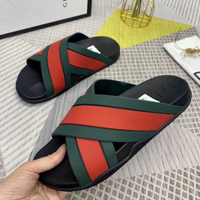 Gv*c* sandal 211