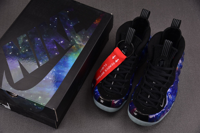 NIKE Air Foamposite One