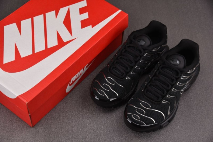 Air Max Plus SE Black Chrome Silver HJ9743-001