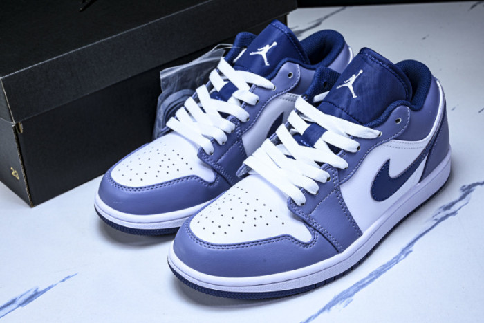Air Jordan 1 Low 