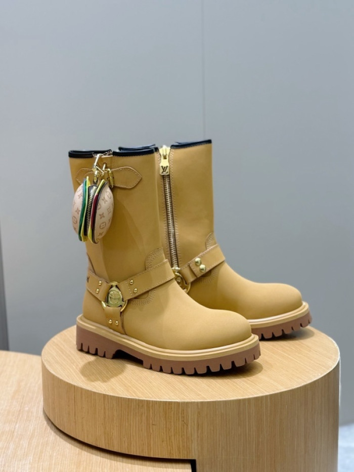 LV BOOTS L000069