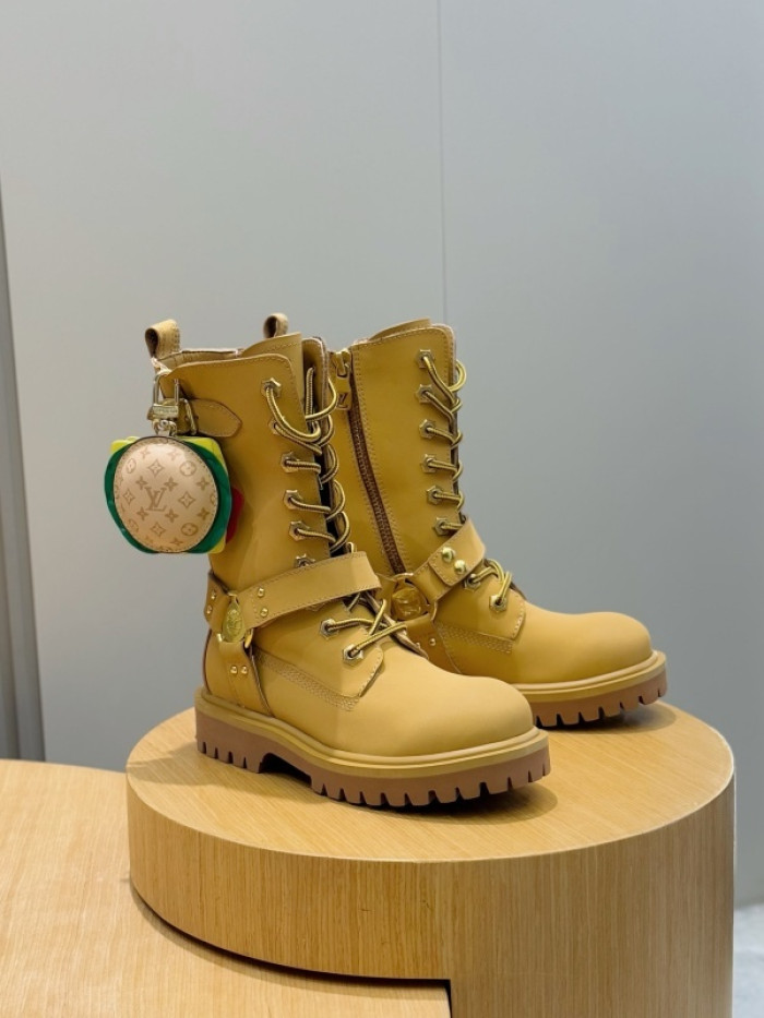 LV BOOTS L000073