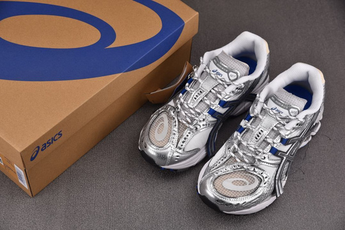 INVINCIBLE X Gel-Nimbus 10.1 