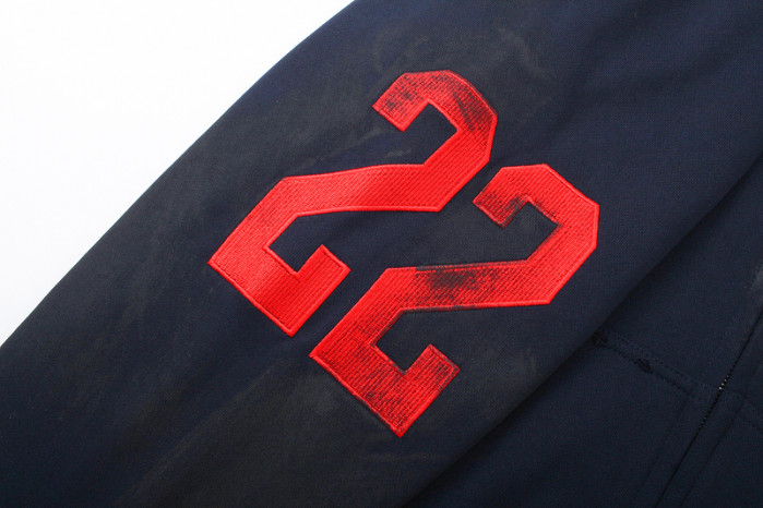 Balenciag**a CLOTHES BAC00002