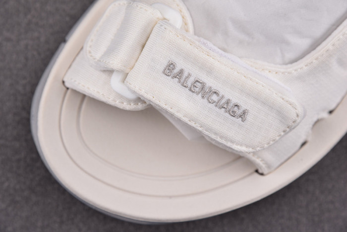 Balenciag* Sandal28