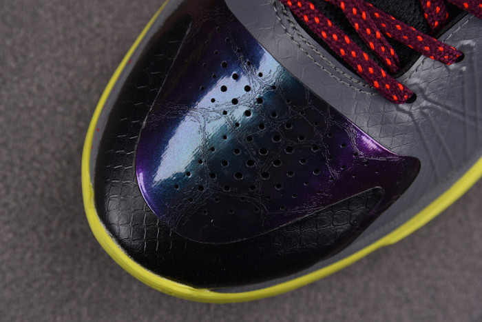 NIKE KOBE 5 PROTRO 2K GAMER EXCLUSIVE CD4991-001