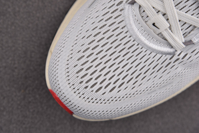 Nike Air Zoom Vomero 18