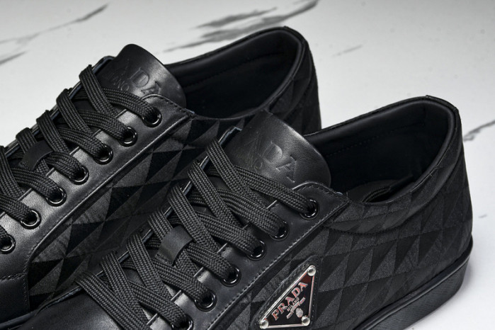 Pra*a snekaers p000175