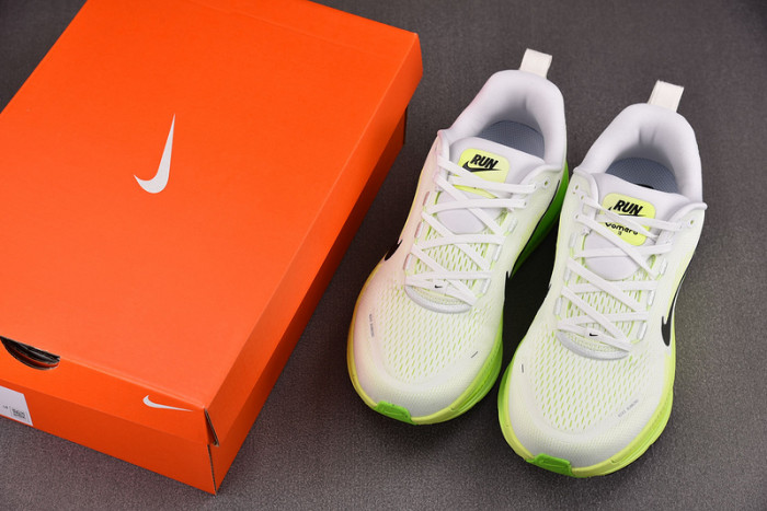 Nike Air Zoom Vomero 18