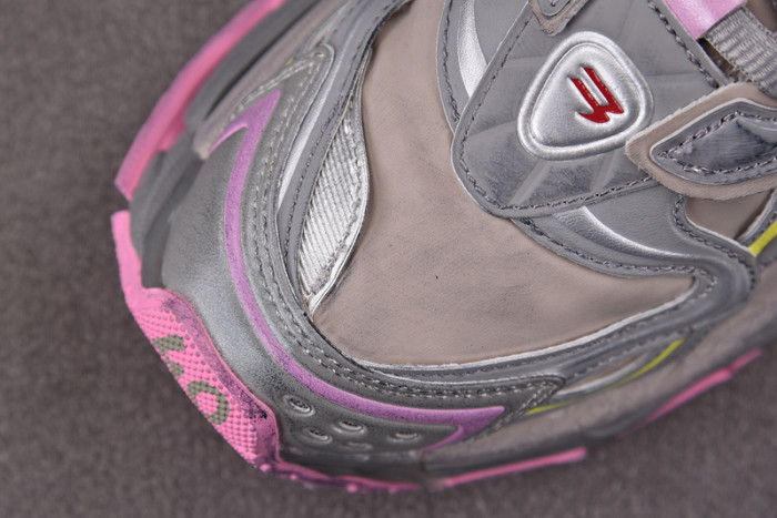 RUNNER SNEAKER