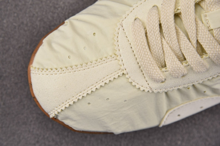 Jacquemus x Nike Moon Shoe SP Alabaster HV8547-700