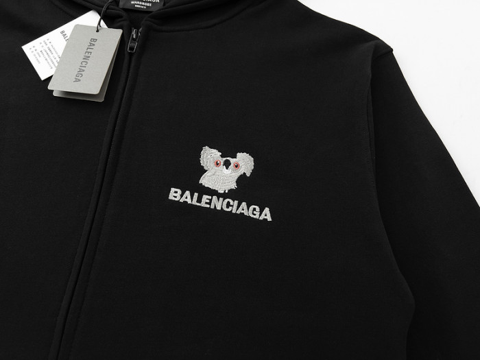 Balenciag**a CLOTHES BAC00015