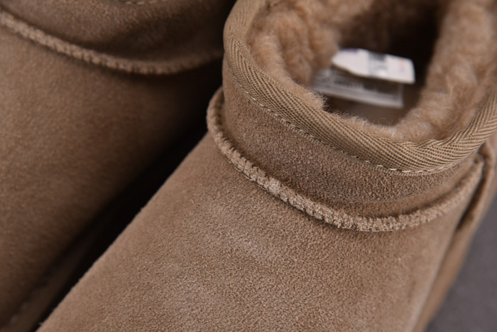 UGG Classic Ultra Mini Platform Boot