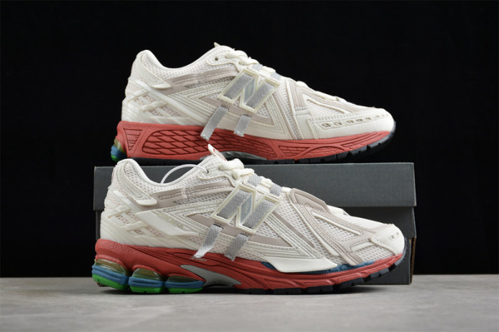 New Balance 1906A