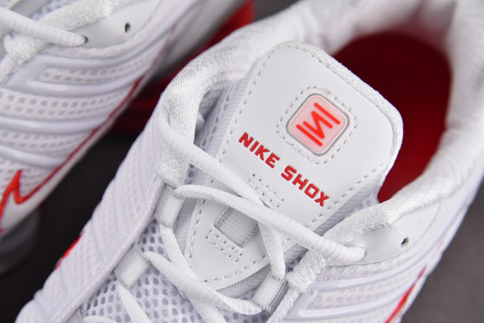 NIKE Wmns Shox TL
