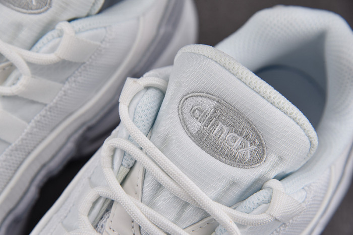 NIKE AIR MAX 95 
