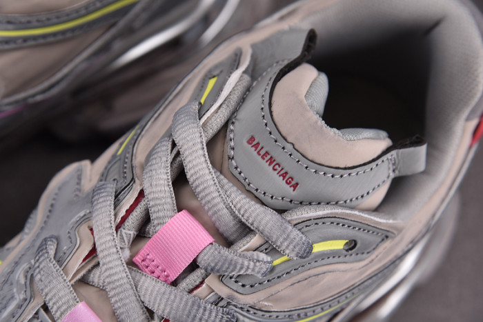 RUNNER SNEAKER