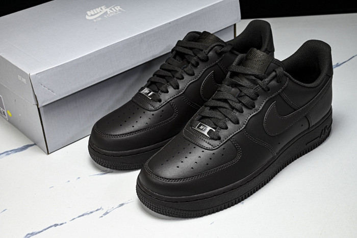 Nike Air Force 1 Low 