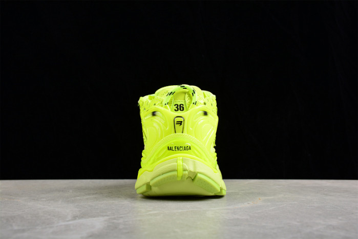 RUNNER SNEAKER RS077
