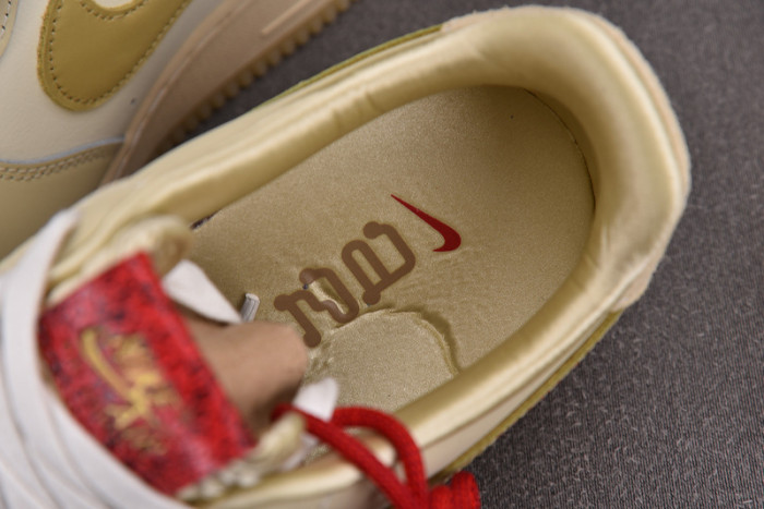 NIKE Wmns Air Force 1 ’07 LX