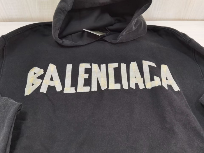 Balenciag**a CLOTHES BAC00001