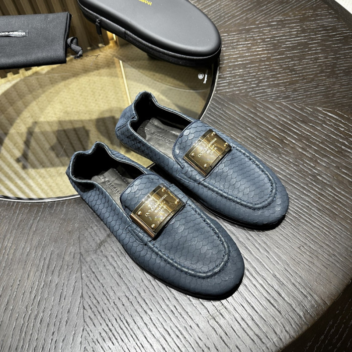 DG SNEAKER