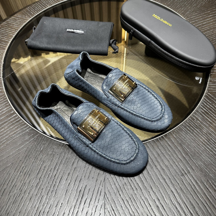 DG SNEAKER