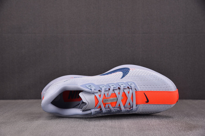 NIKE Pegasus Plus
