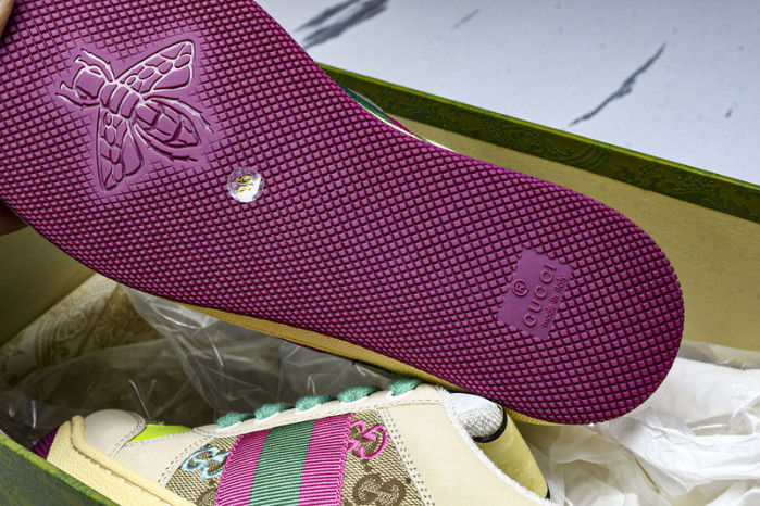 G*u*i sneaker